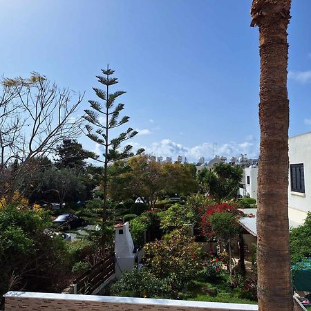 Stylish Apt Kato Paphos Close To Beach & Vibrant Harbor Life Eksteriør bilde