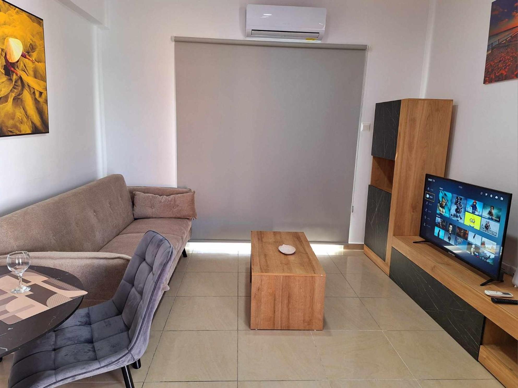 Stylish Apt Kato Paphos Close To Beach & Vibrant Harbor Life Eksteriør bilde