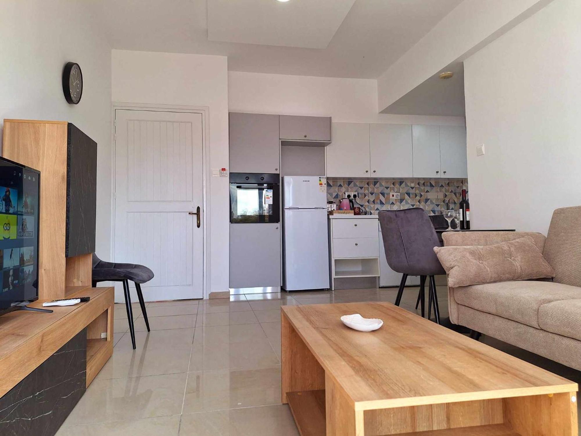 Stylish Apt Kato Paphos Close To Beach & Vibrant Harbor Life Eksteriør bilde